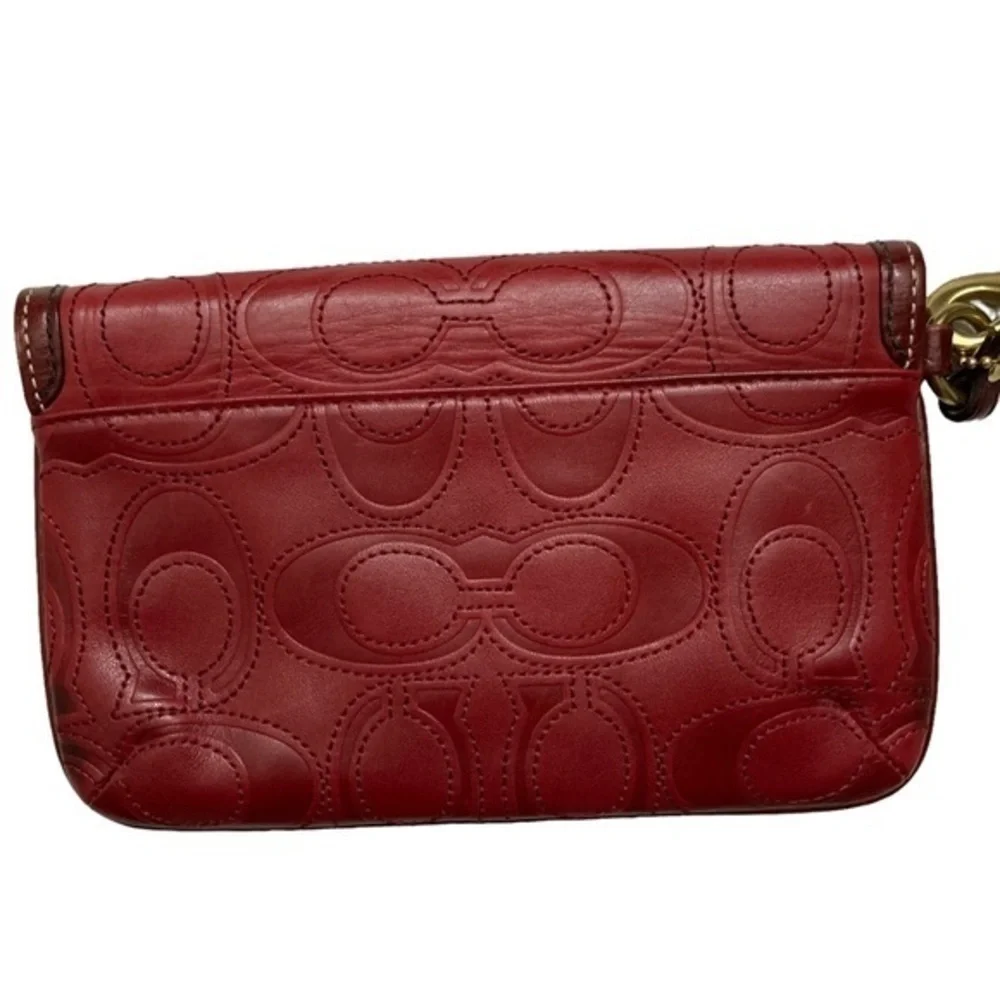 Coach vintage y2k red leather signature embossed c wristlet mini clutch bag